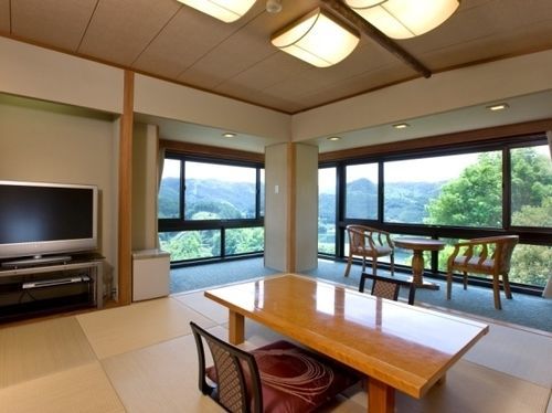 Nabari Shorenji Lake Hotel מראה חיצוני תמונה